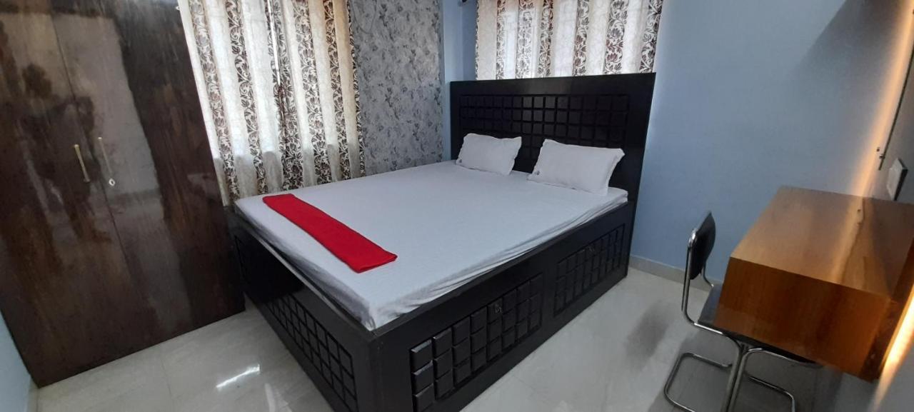 Garden Guest House Near Rene Tower Ruby General Hospital 加尔各答 外观 照片