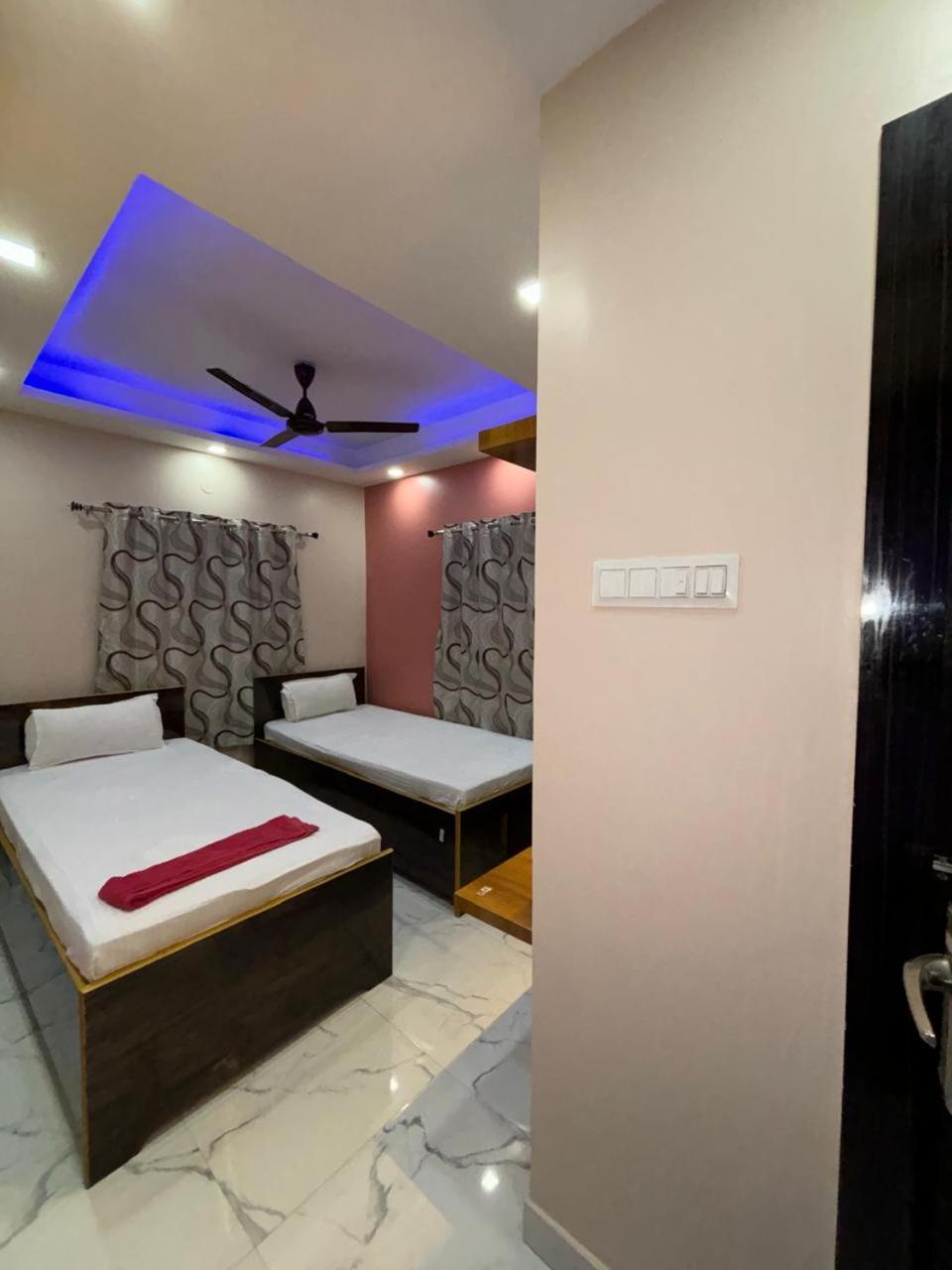 Garden Guest House Near Rene Tower Ruby General Hospital 加尔各答 外观 照片