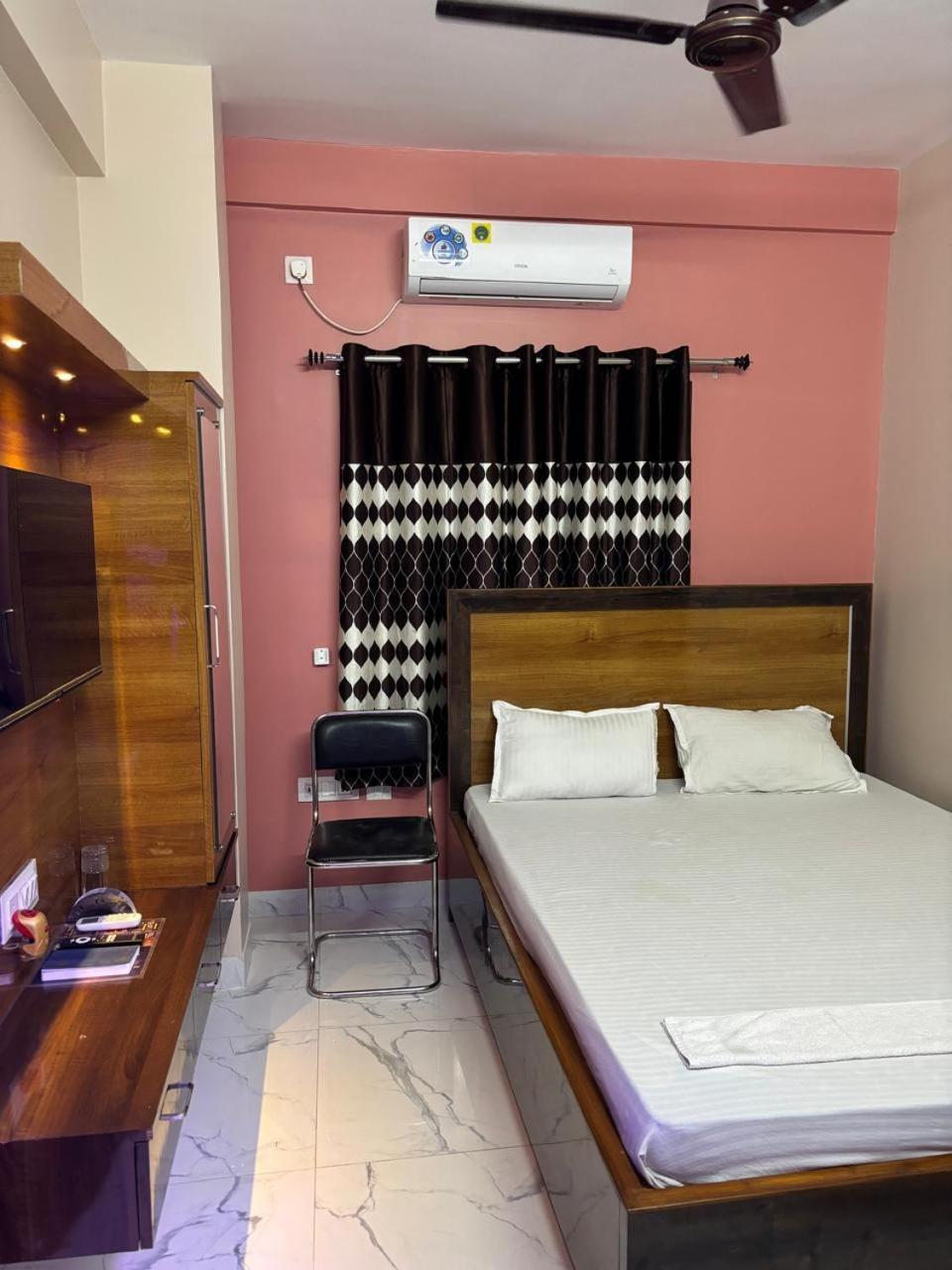 Garden Guest House Near Rene Tower Ruby General Hospital 加尔各答 外观 照片