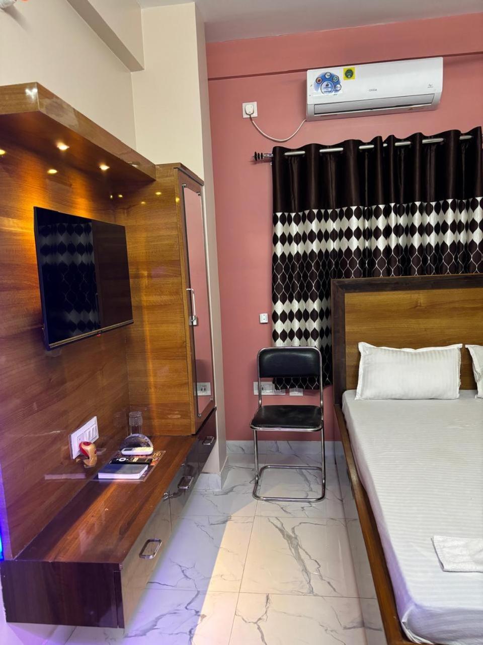 Garden Guest House Near Rene Tower Ruby General Hospital 加尔各答 外观 照片