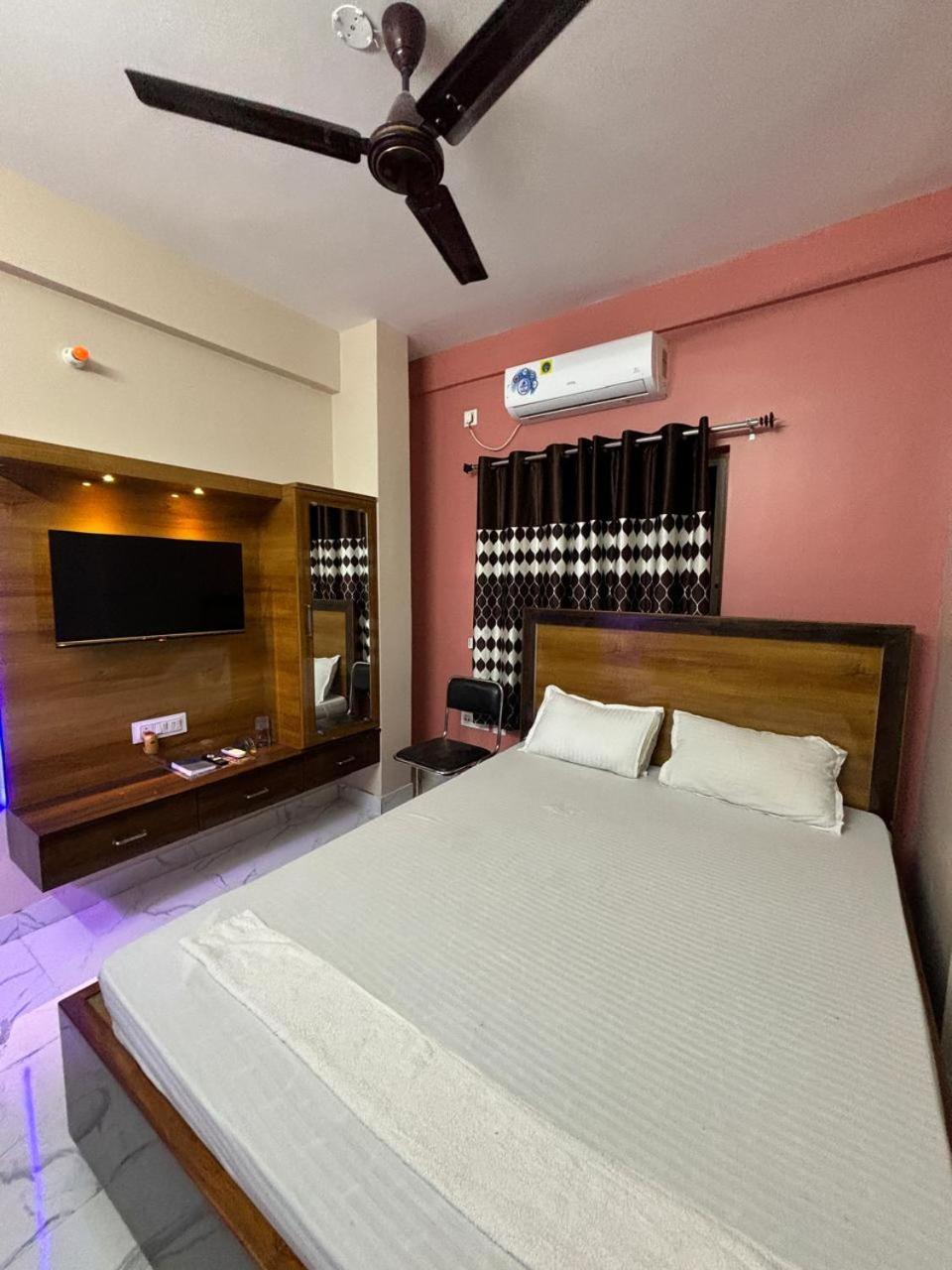 Garden Guest House Near Rene Tower Ruby General Hospital 加尔各答 外观 照片
