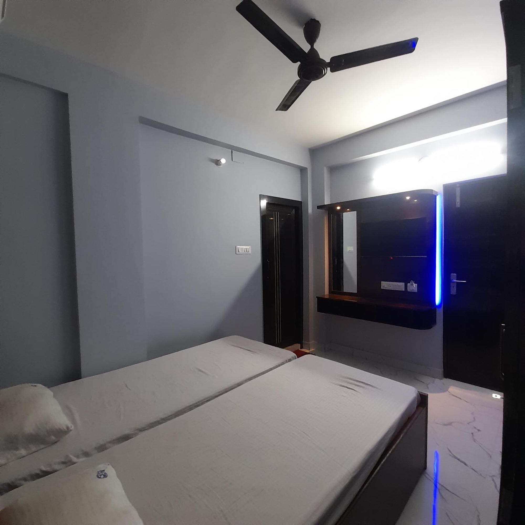 Garden Guest House Near Rene Tower Ruby General Hospital 加尔各答 客房 照片