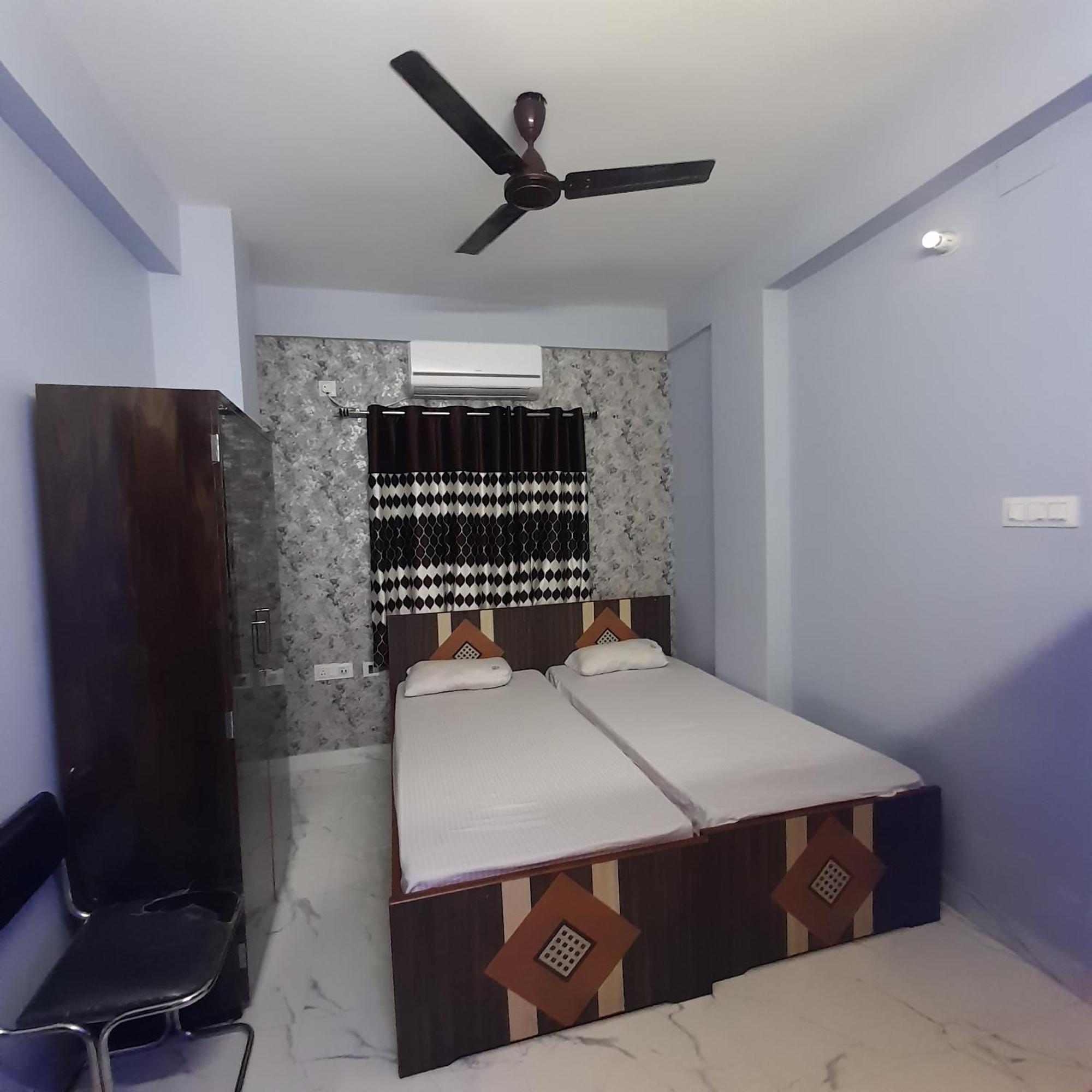Garden Guest House Near Rene Tower Ruby General Hospital 加尔各答 客房 照片